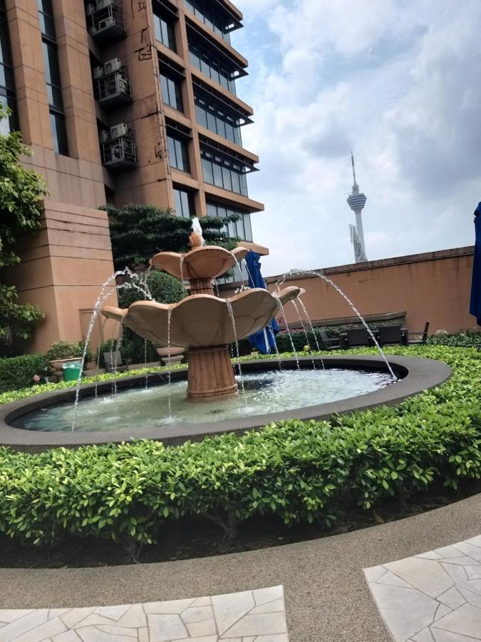 Berjaya Times Square Hotel Apartment Malaysia Куала-Лумпур Экстерьер фото
