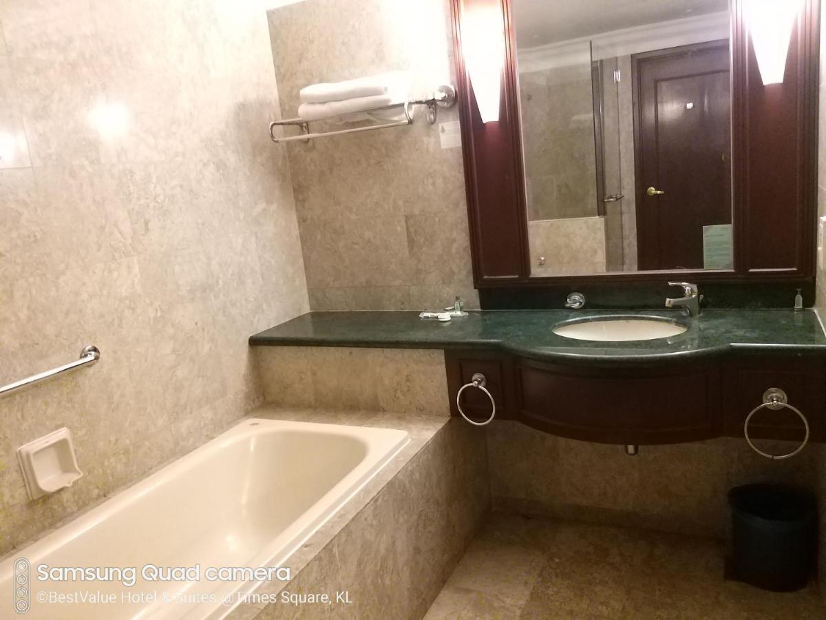 Berjaya Times Square Hotel Apartment Malaysia Куала-Лумпур Экстерьер фото