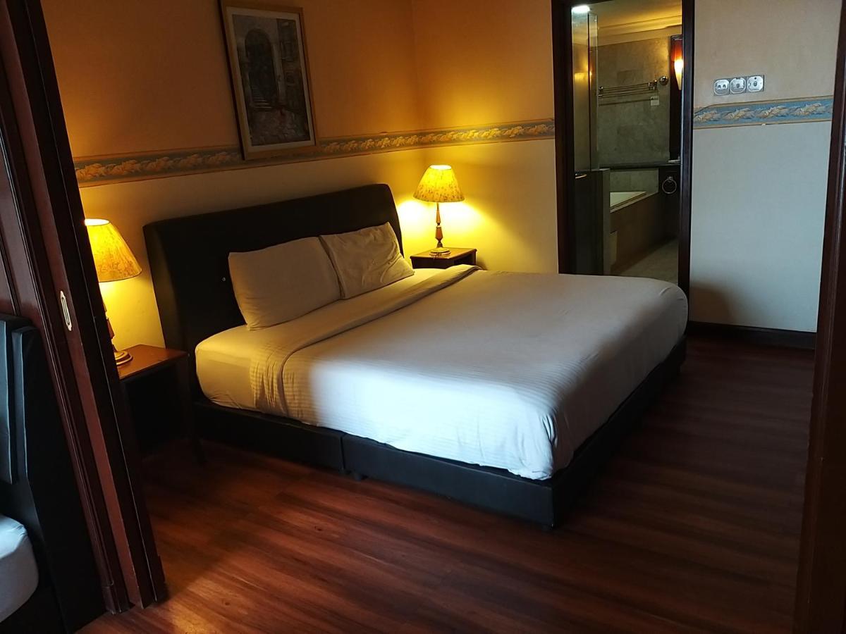 Berjaya Times Square Hotel Apartment Malaysia Куала-Лумпур Экстерьер фото